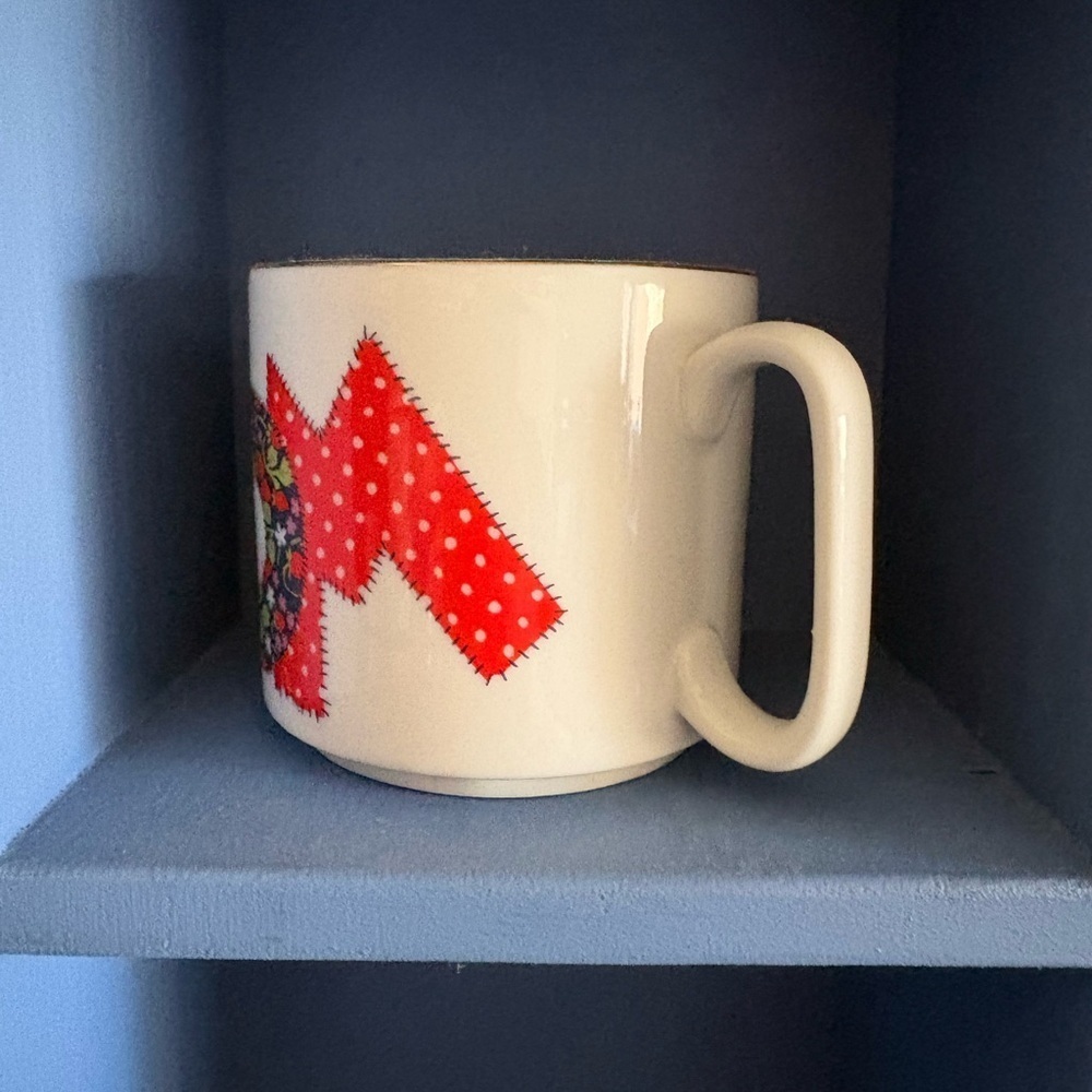 MOM Floral Patchwork Mug - Picture 2 of 6